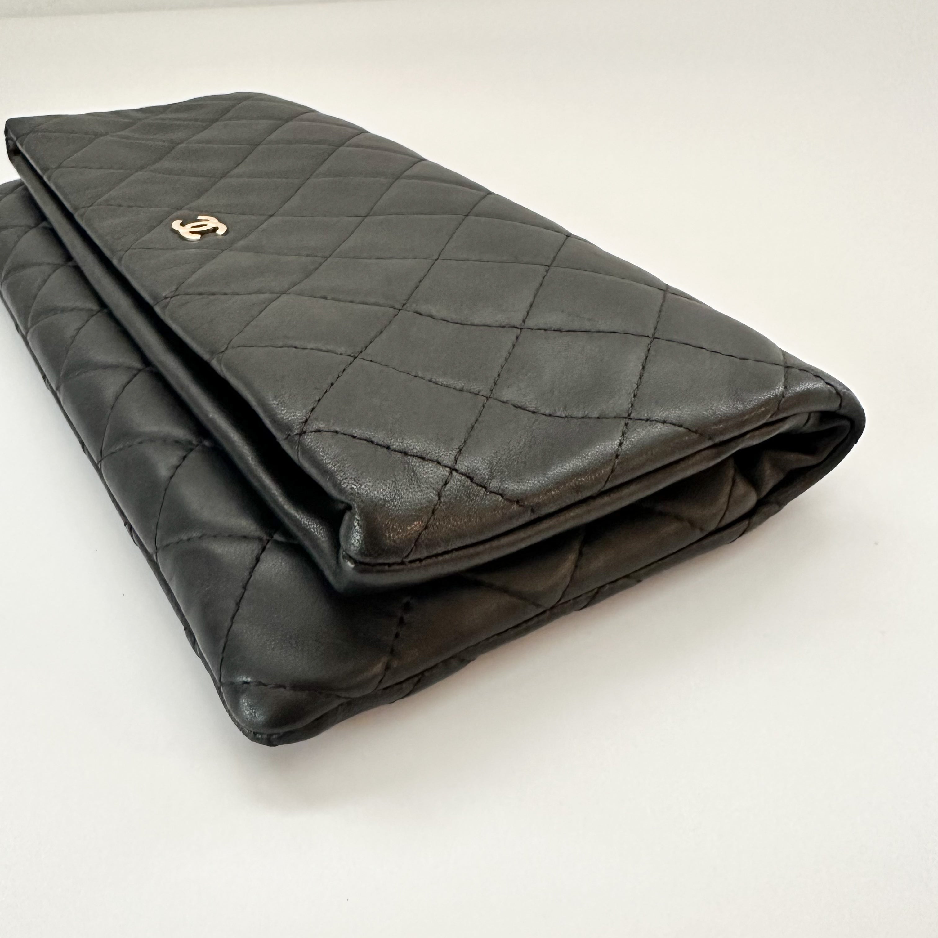 Chanel Lambskin Quilted CC Beauty Clutch Black