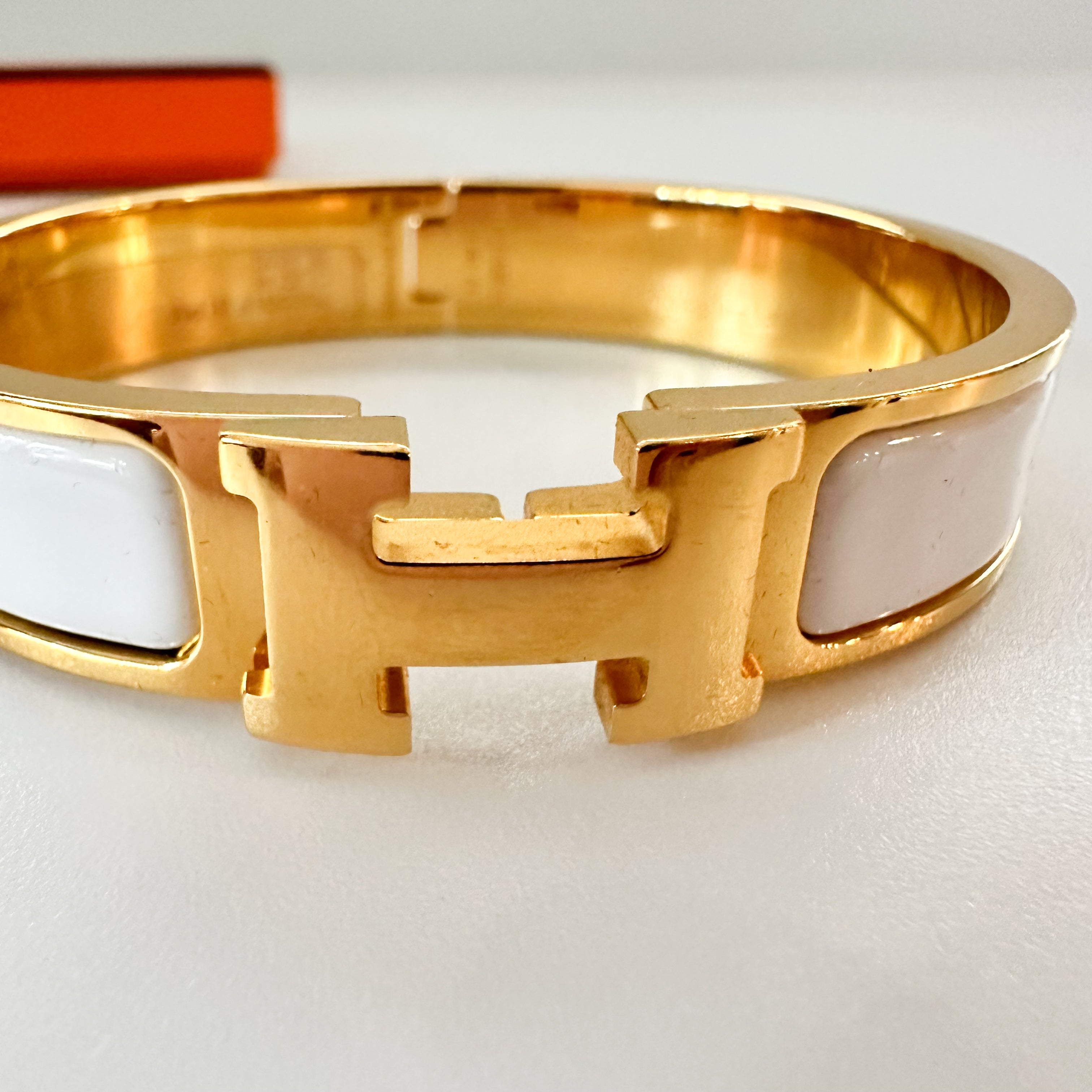 Hermes Enamel Narrow Clic Clac H Bracelet PM White