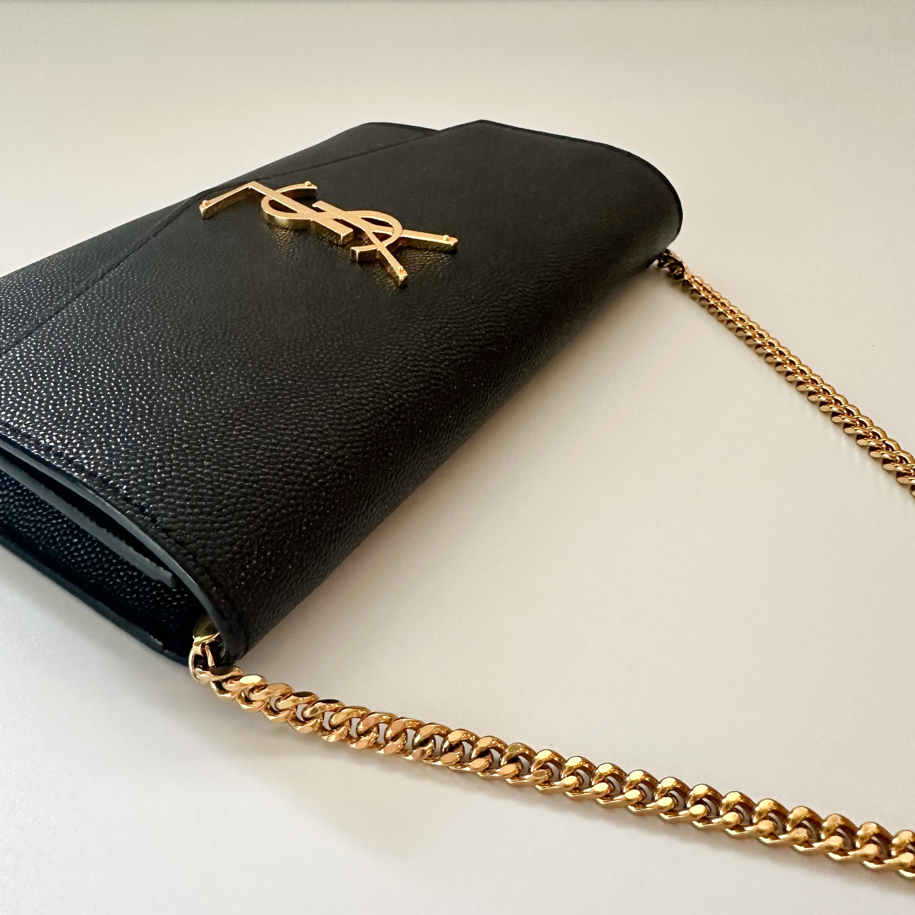 Saint Laurent Grain De Poudre Monogram Uptown Chain Wallet in Black