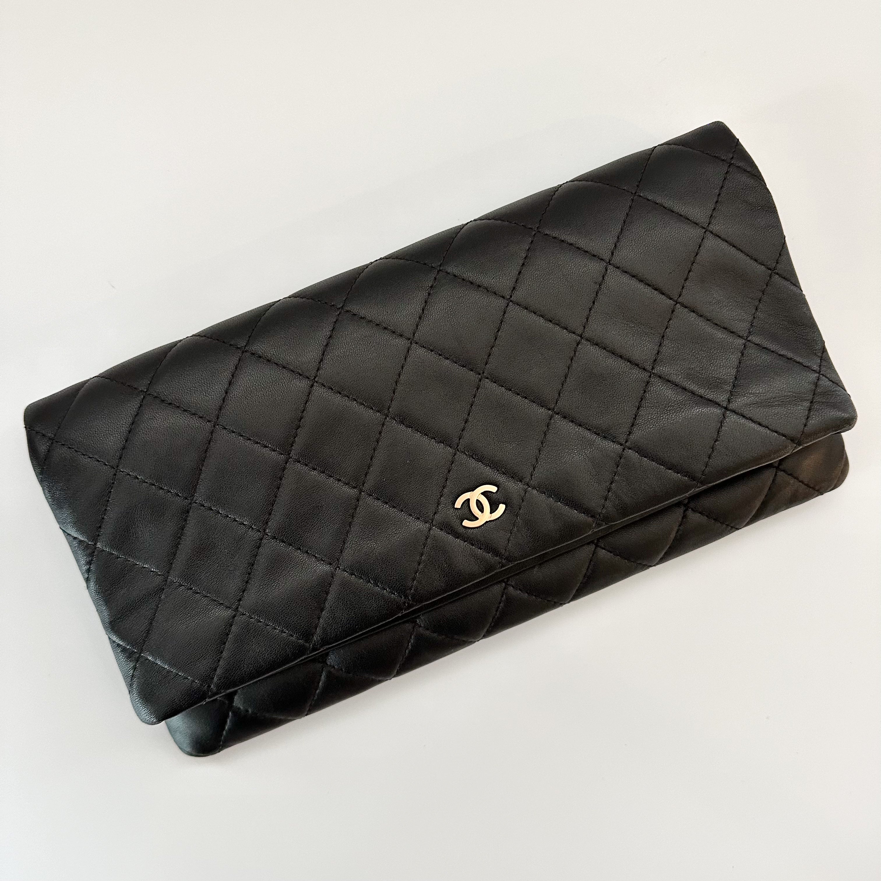 Chanel Lambskin Quilted CC Beauty Clutch Black