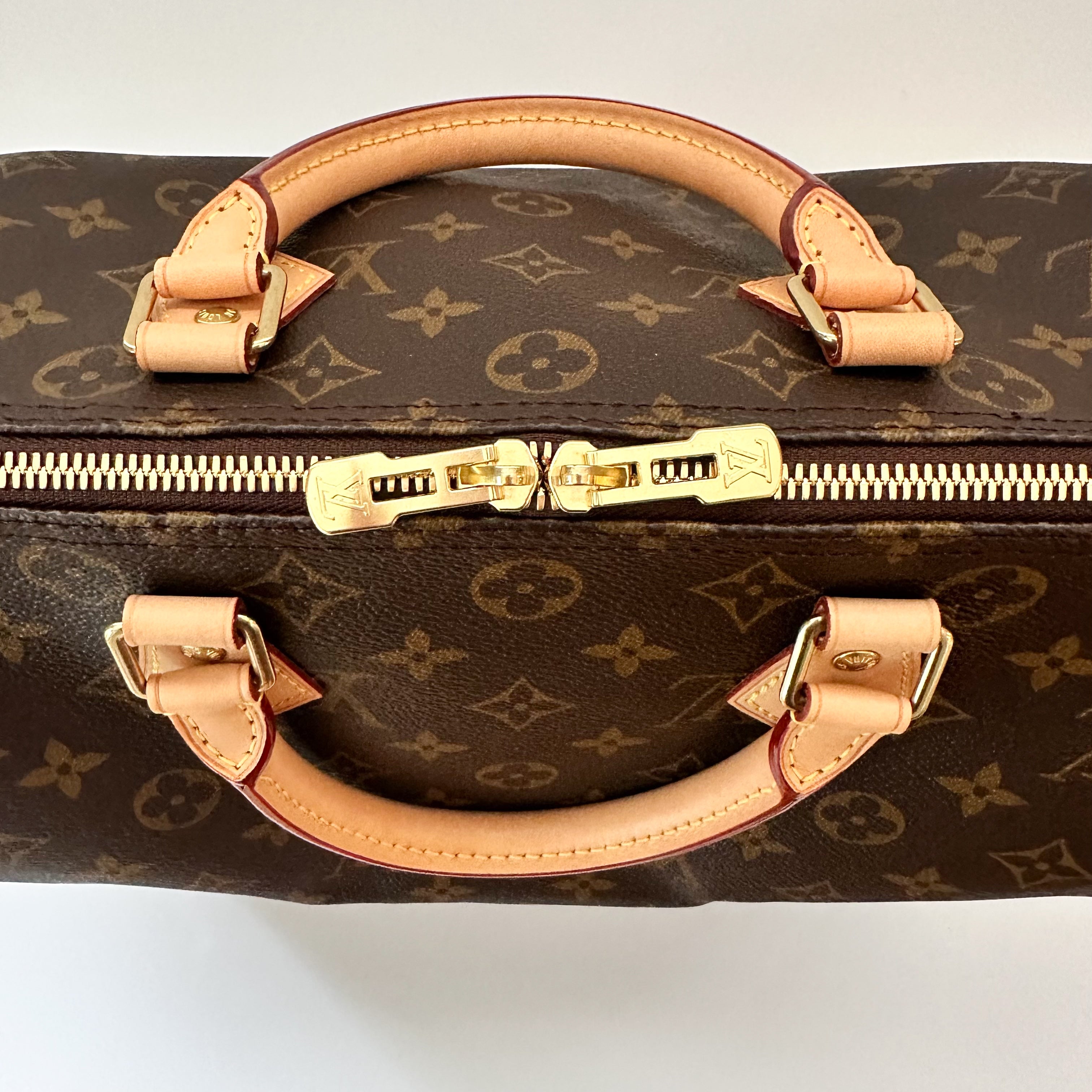 Louis Vuitton Monogram Speedy Bandouliere 30