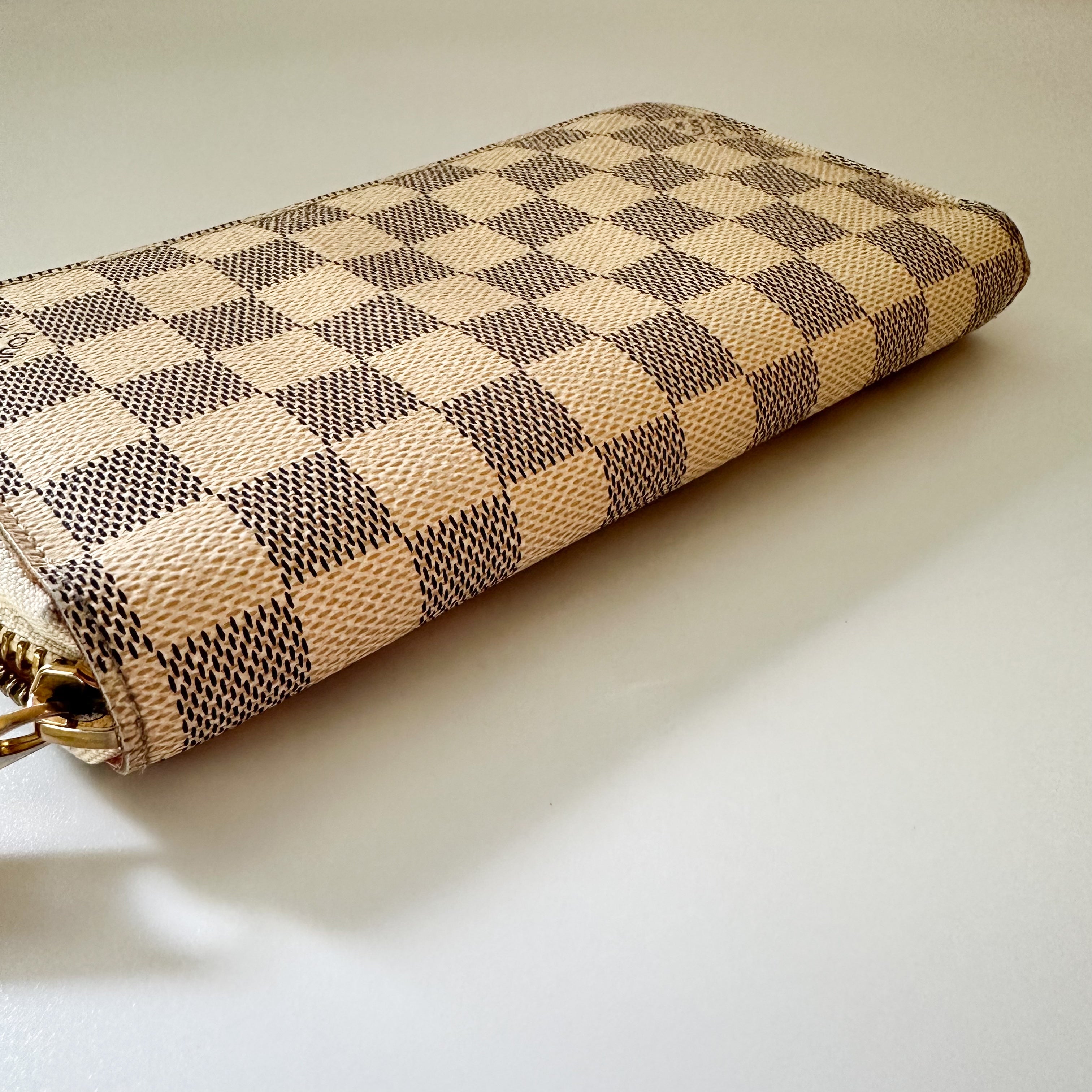 Louis Vuitton Damier Azur Animation Zippy Wallet