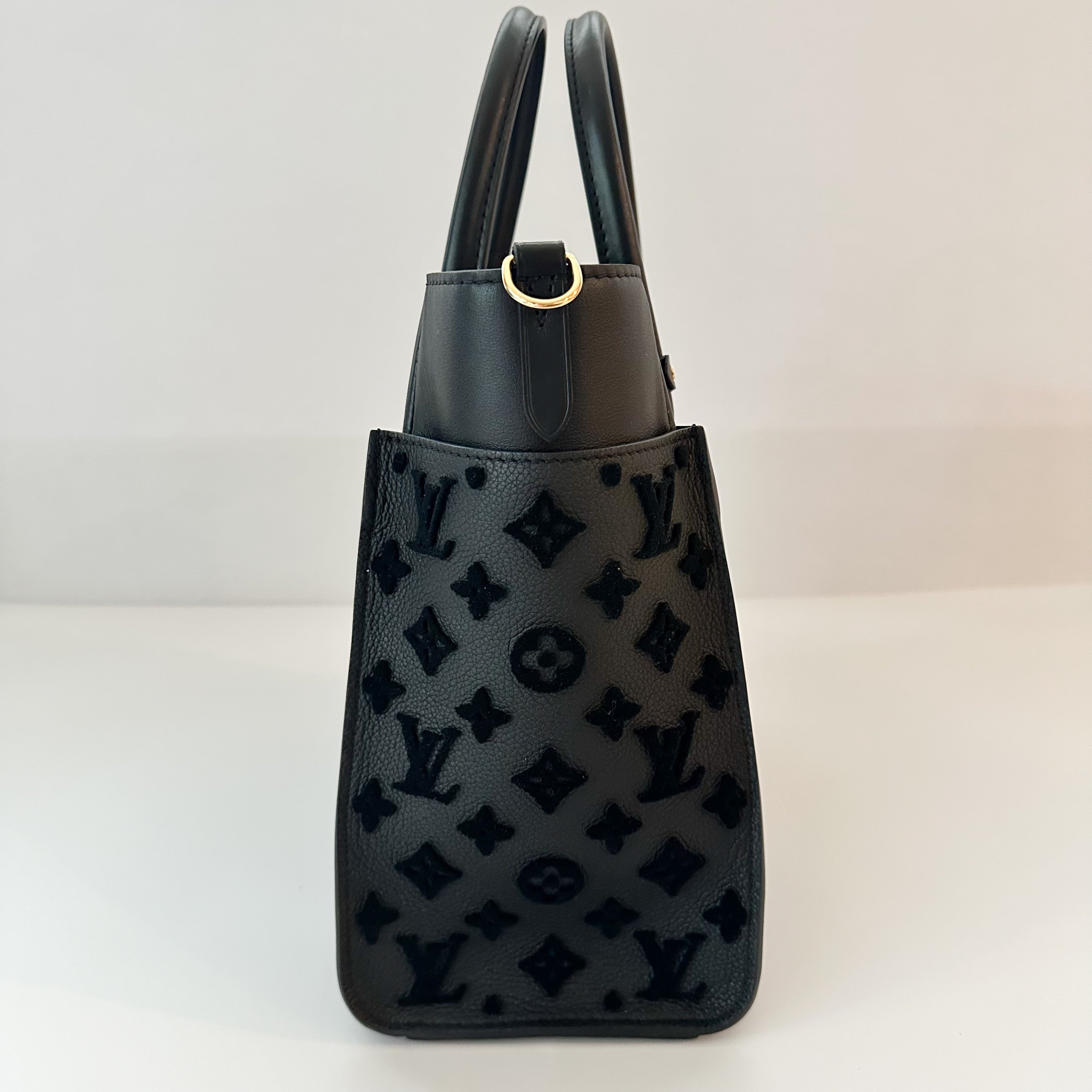 Louis Vuitton  Calfskin Monogram Tufting On My Side Black