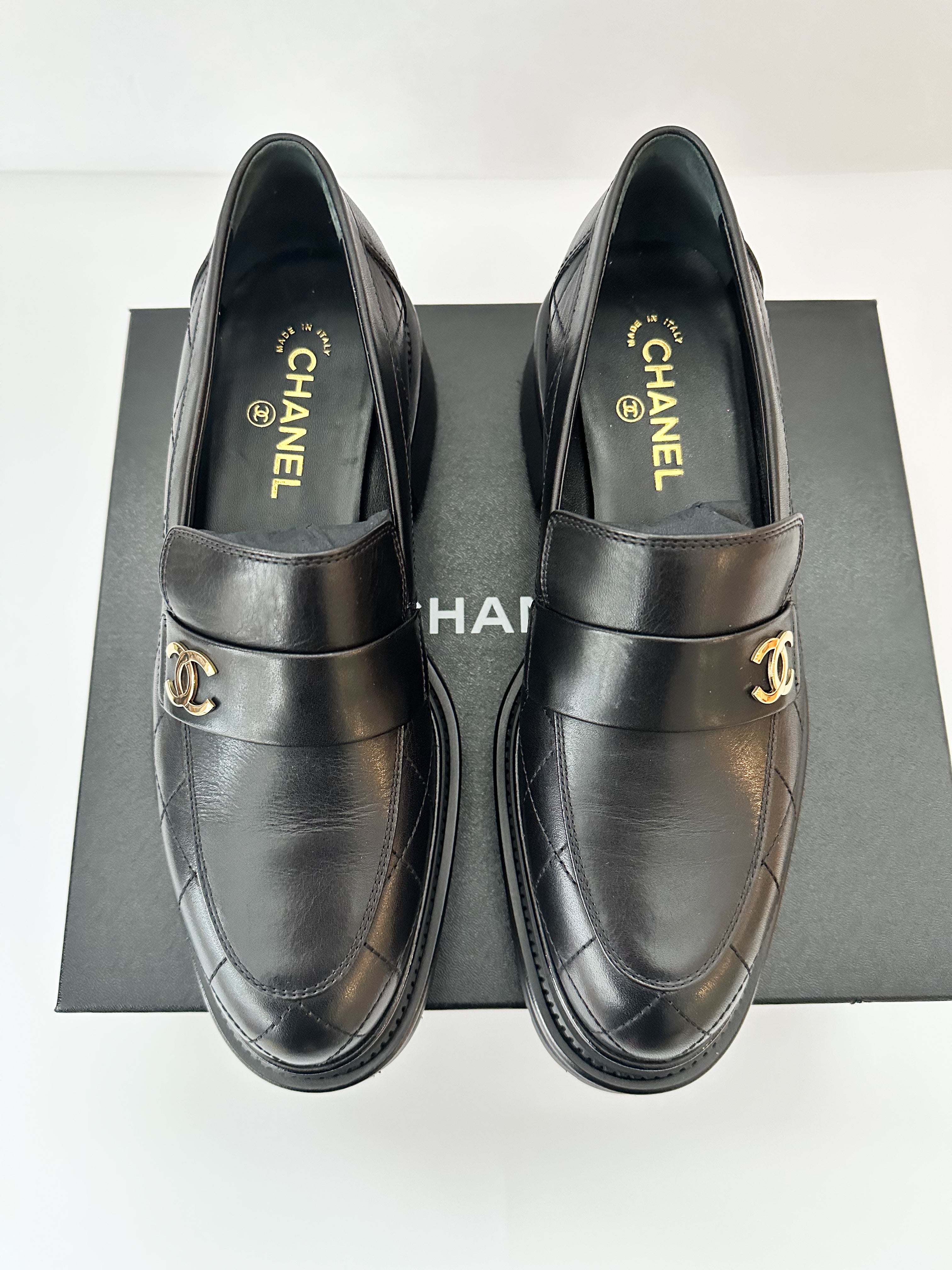 Chanel Calfskin Quilted CC Mocassin Loafers 42 Black