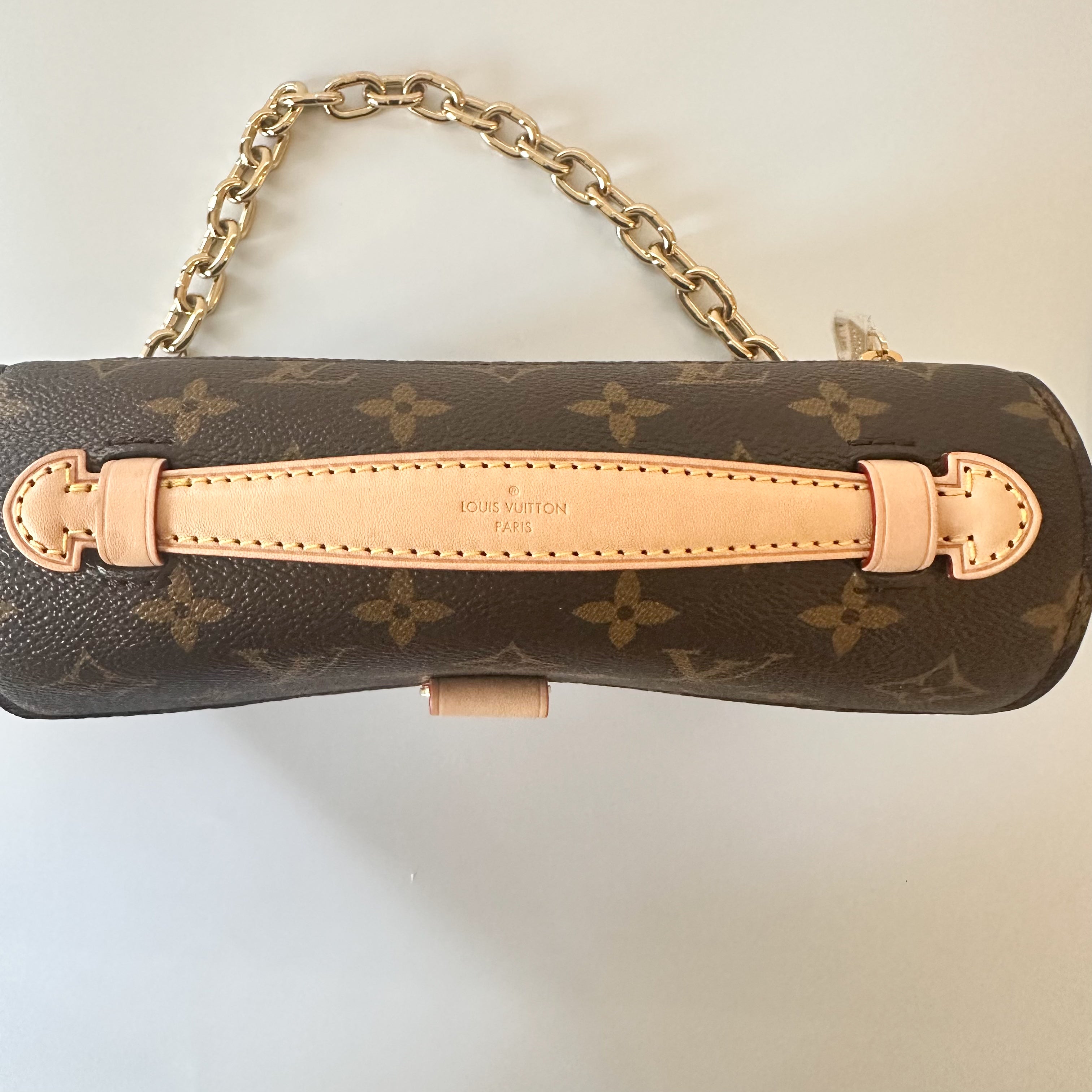 Louis Vuitton Monogram Pochette Metis in East West