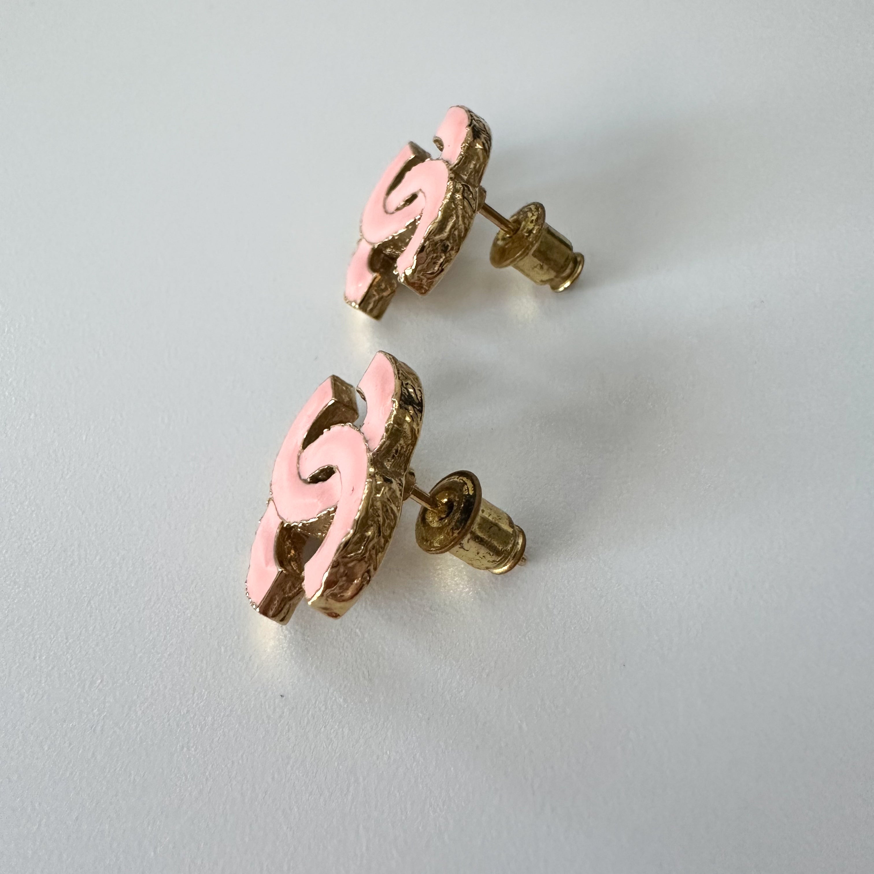 Chanel Metal Enamel CC Earrings Pink Gold 23K