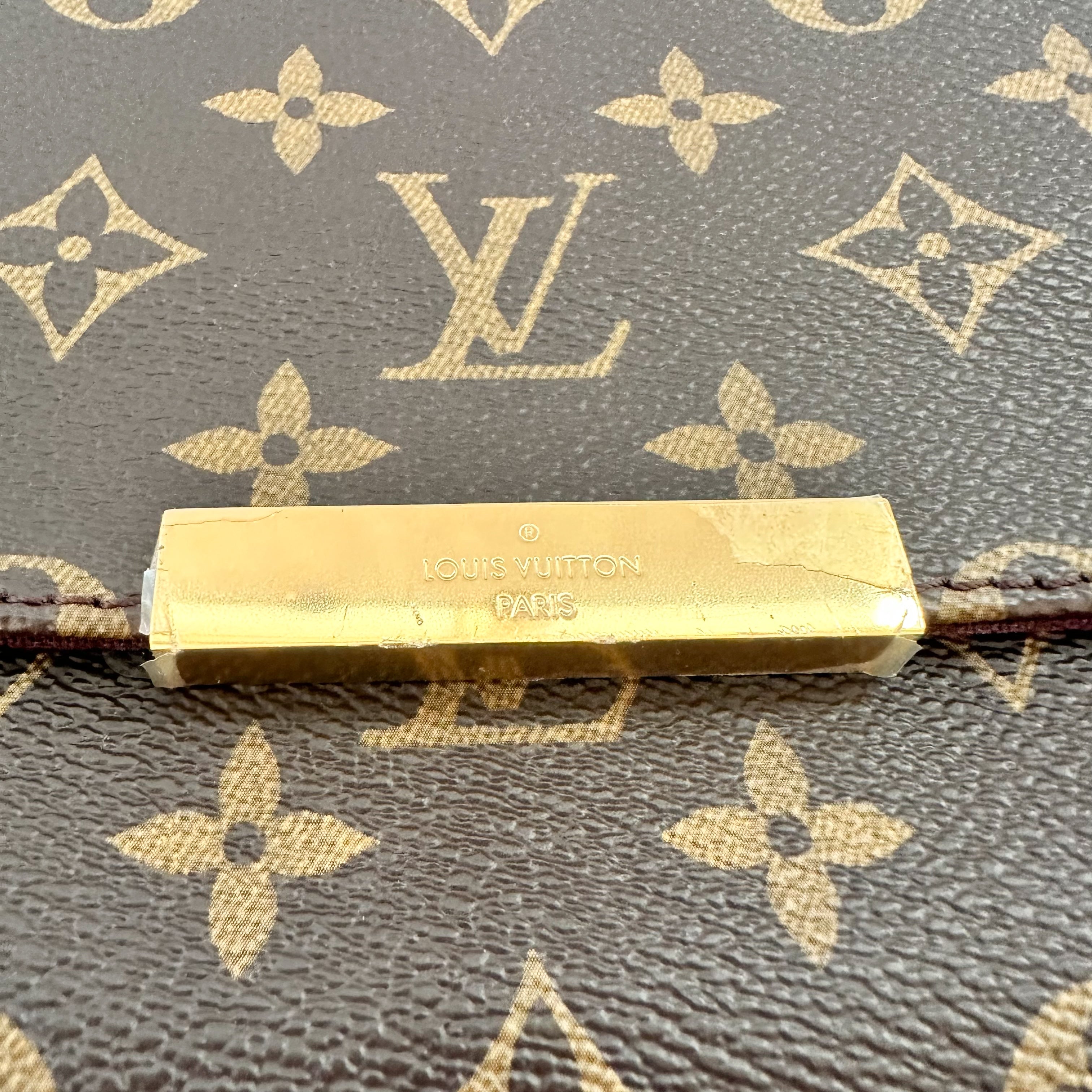 Louis Vuitton Monogram Favorite MM